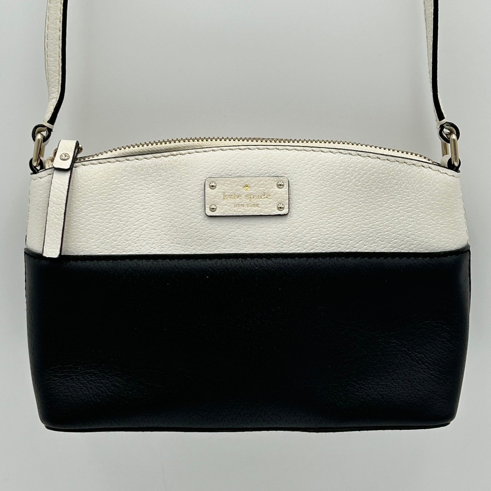 Kate Spade Crossbody Bag Pebbled Leather Black‎ Ivory Classic Minimalist Chic